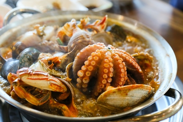 2019 고객만족대상 해물탕집 풍향가든 선정…제주도 서귀포 맛집