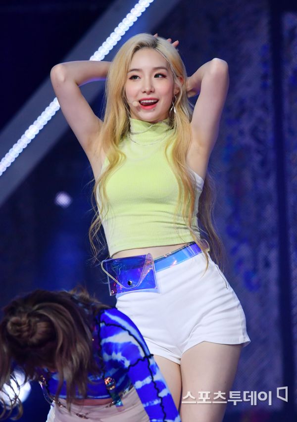 [ST포토] 에이엔에스 라온, 신인의 상큼함