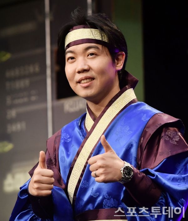 황현희, 오늘(10일) 부친상…슬픔 속 빈소 지켜