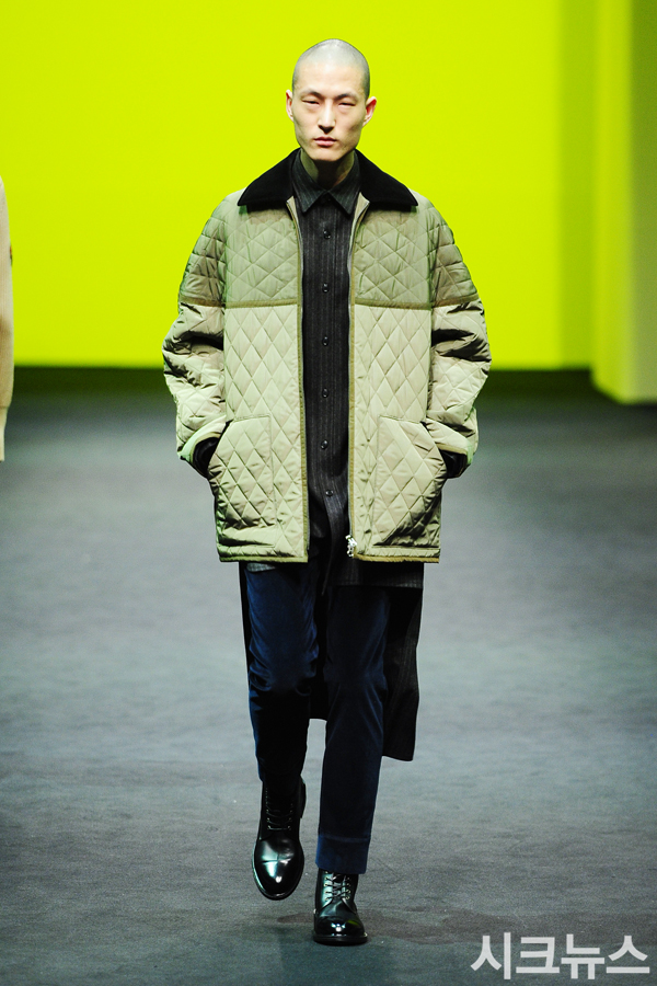 [시크포토]2017 F/W 헤라 서울패션위크 카루소 (CARUSO) - 2