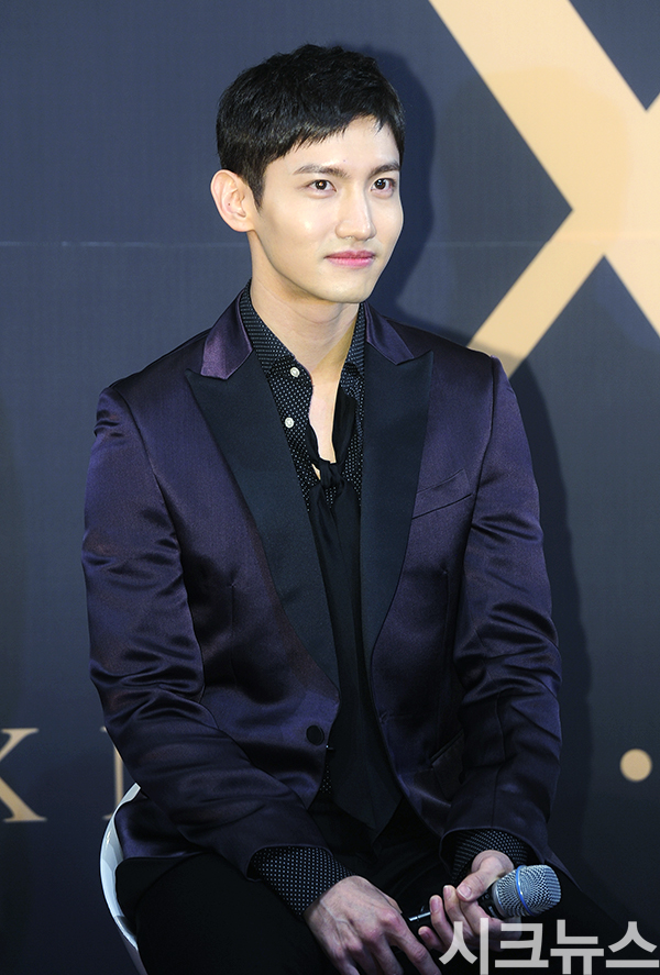 [시크포토]최강창민 아직은 군인 느낌~