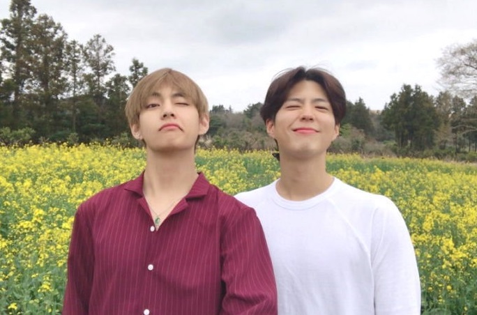  [아이돌LAB]방탄소년단 뷔 절친 박보검이 요리하면서 듣는 BTS 노래는?