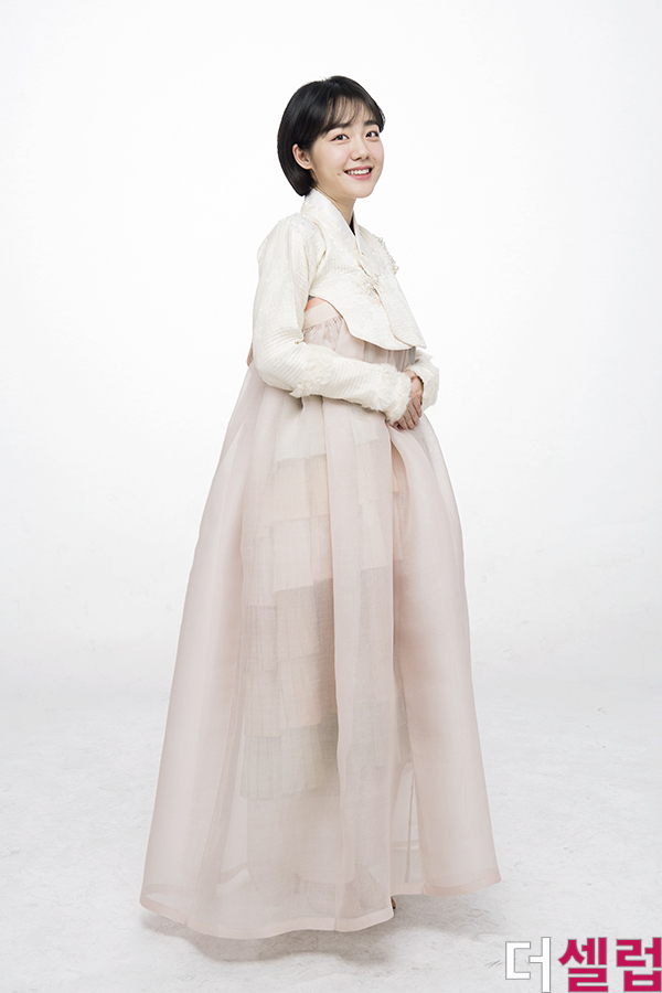 [더셀럽포토]소주연, 한복 입고 단아한 미소