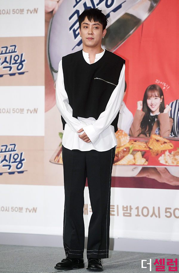 [더셀럽포토]은지원 이 구역 동안 끝판왕
