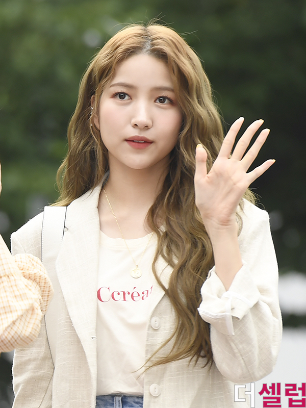 [더셀럽포토]여자친구 소원, 매력 넘치는 미모