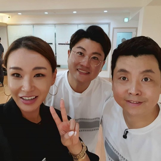 정호영 셰프, 배윤정·김호중과 다이어트 댄스 도전…날렵해진 턱선 [셀럽샷]