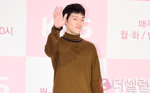 손석구, 현소속사 샛별당 엔터테인먼트와 재계약[공식]