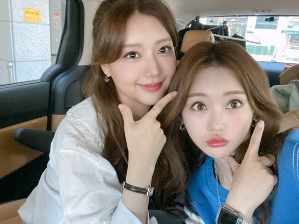 홍지윤X홍주현, 오늘도 미모 한도 초과 러블리 홍자매[셀럽샷]
