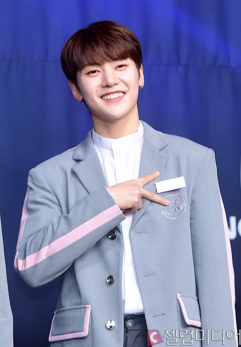 [셀럽포토]석매튜 소년미 한가득