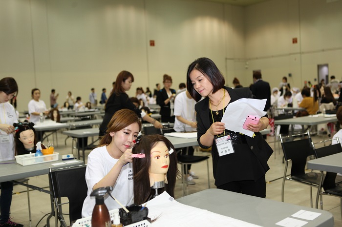포항 붙임머리 전문 나래헤어아트 에서 창고대개방 할인이벤트 실시 발표