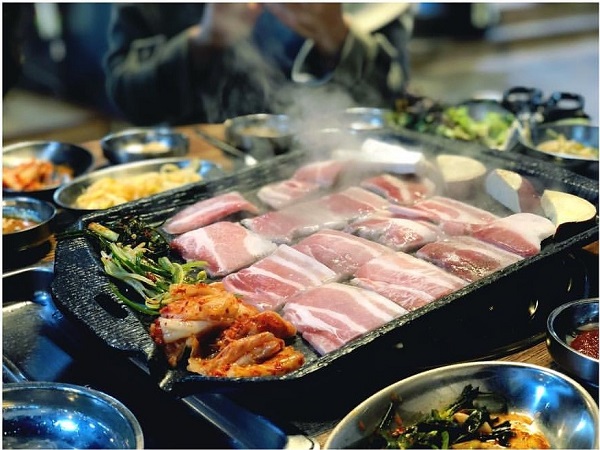 구이마당, 외식창업시장에 등장한 냉동삼겹살 창업!