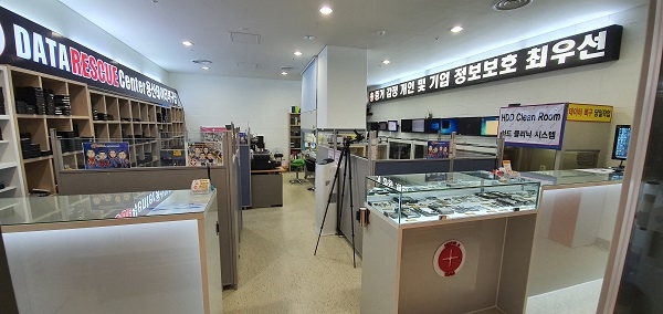 데이터복구 전문업체 용산데이터복구샵, 파손스마트폰 복구와 하드디스크복구 전문으로 인기