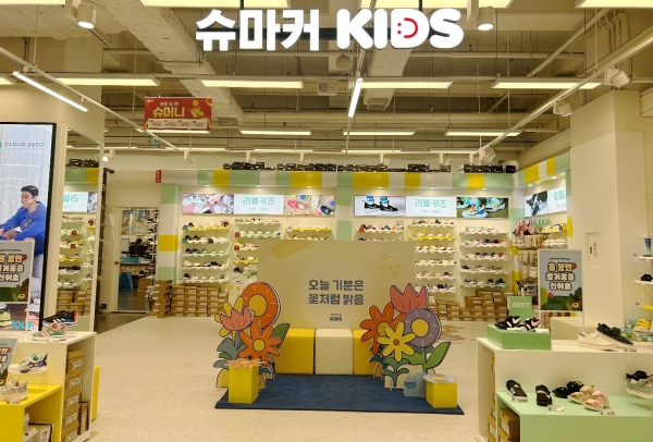 폴프랜즈(PAULFRENZ), 23SS 신상품 슈마커 공식 입점