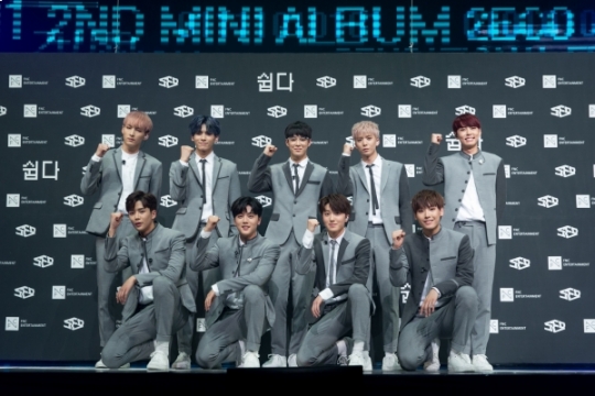 SF9, 엑소‧방탄소년단 이어 ‘스쿨룩 성공 신화’ 이룰까 (종합)