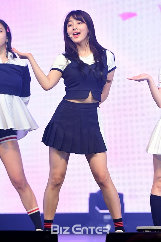 [BZ포토] 트와이스 지효, 한줌 개미허리