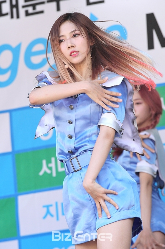 [BZ포토] 드림캐쳐 유현, 신비로운 투톤 헤어