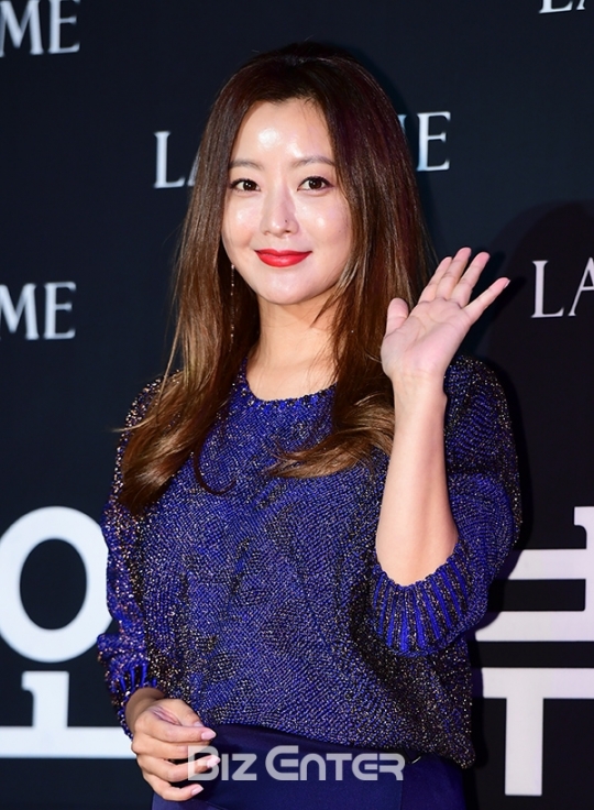[BZ포토] 김희선, 우아진의 우아한 손짓