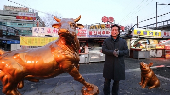 김영철의 동네 한 바퀴 마장동 축산시장, 한우 눈꽃 등심ㆍ정형사 부자 육사시미ㆍ돼지껍데기 묵ㆍ곱창구이를 만나다