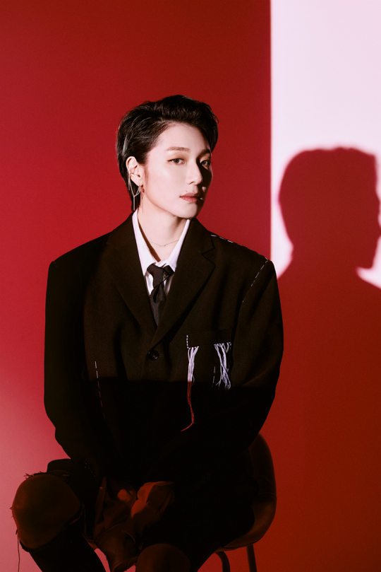 나인(디어클라우드), ‘Sensitive’로 전한 몽환X다크 감성