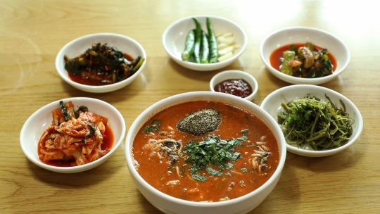 면천 저수지 딸부자 어죽ㆍ신평면 막걸리 양조장ㆍ면천읍성 콩국수ㆍ삼선산 수목원ㆍ난지도, 당진서 만난 김영철의 동네 한 바퀴