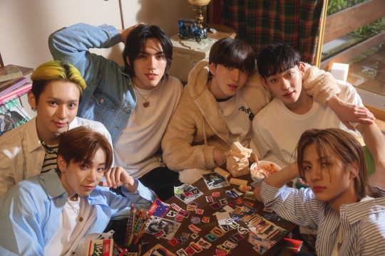 다이몬, HYPERSPACE 911 콘셉트 포토 속 훈훈 비주얼