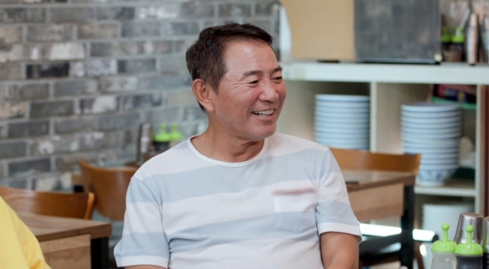 나이 환갑 이봉원 짬뽕집 대전 2호점 개업 축하 위해 김학래ㆍ이성미ㆍ이경애 초대 박미선 수입에는 못 미쳐(4인용식탁)