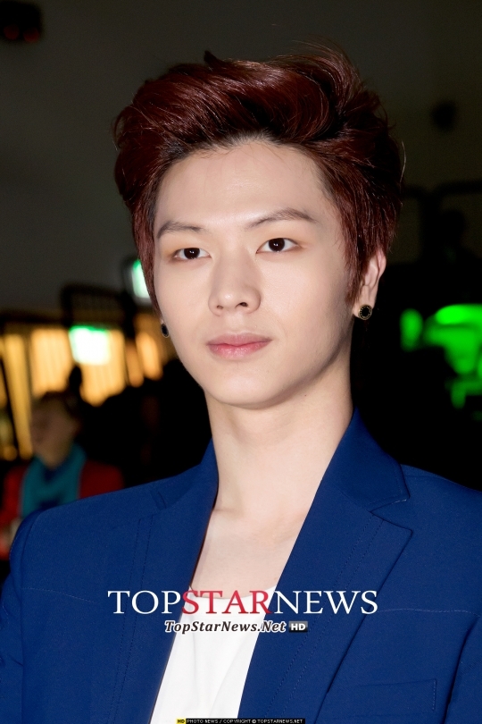 [HD스토리] 비투비(BTOB) 육성재, 얼굴에 형광등 켰어요? 눈 부셔…‘정말 光나네’