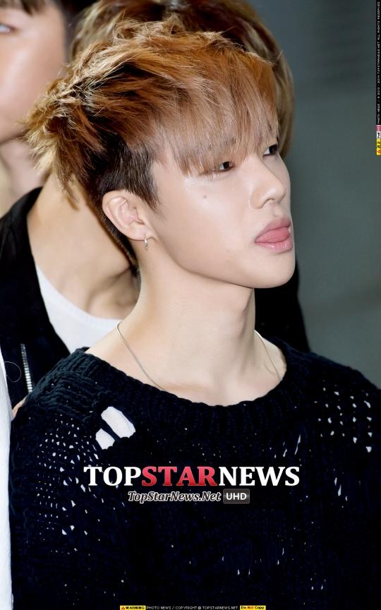 [HD포토] 아이콘(iKON) 김진환, ‘섹시하게 혀 낼름’ (SAF 가요대전)