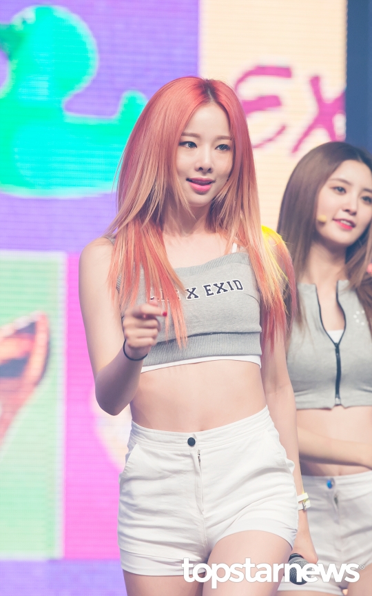 [HD포토] 이엑스아이디(EXID) 솔지, ‘군살 없는 탄탄한 몸매’