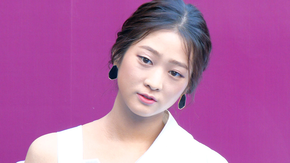 [HD영상] ‘2018 S/S 헤라서울패션위크’ 배누리, 작은 얼굴 커다란 눈