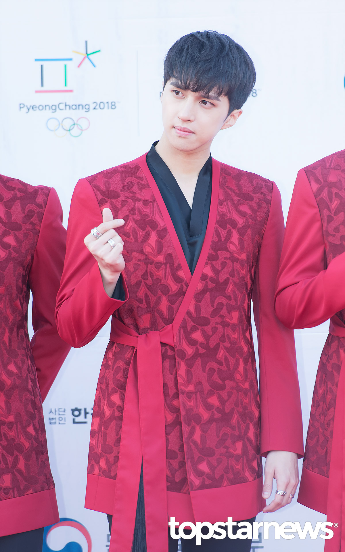 [HD포토] 빅스(VIXX) 켄, ‘별빛들에게 보내는 하트’