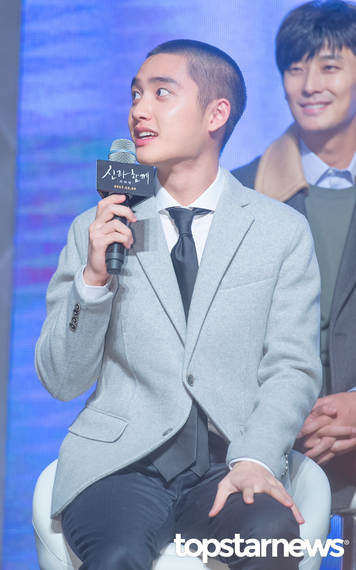[HD포토] 엑소(EXO) 디오(도경수), ‘아빠미소 짓게 만드는 귀여움(feat.주지훈)’ (신과함께)