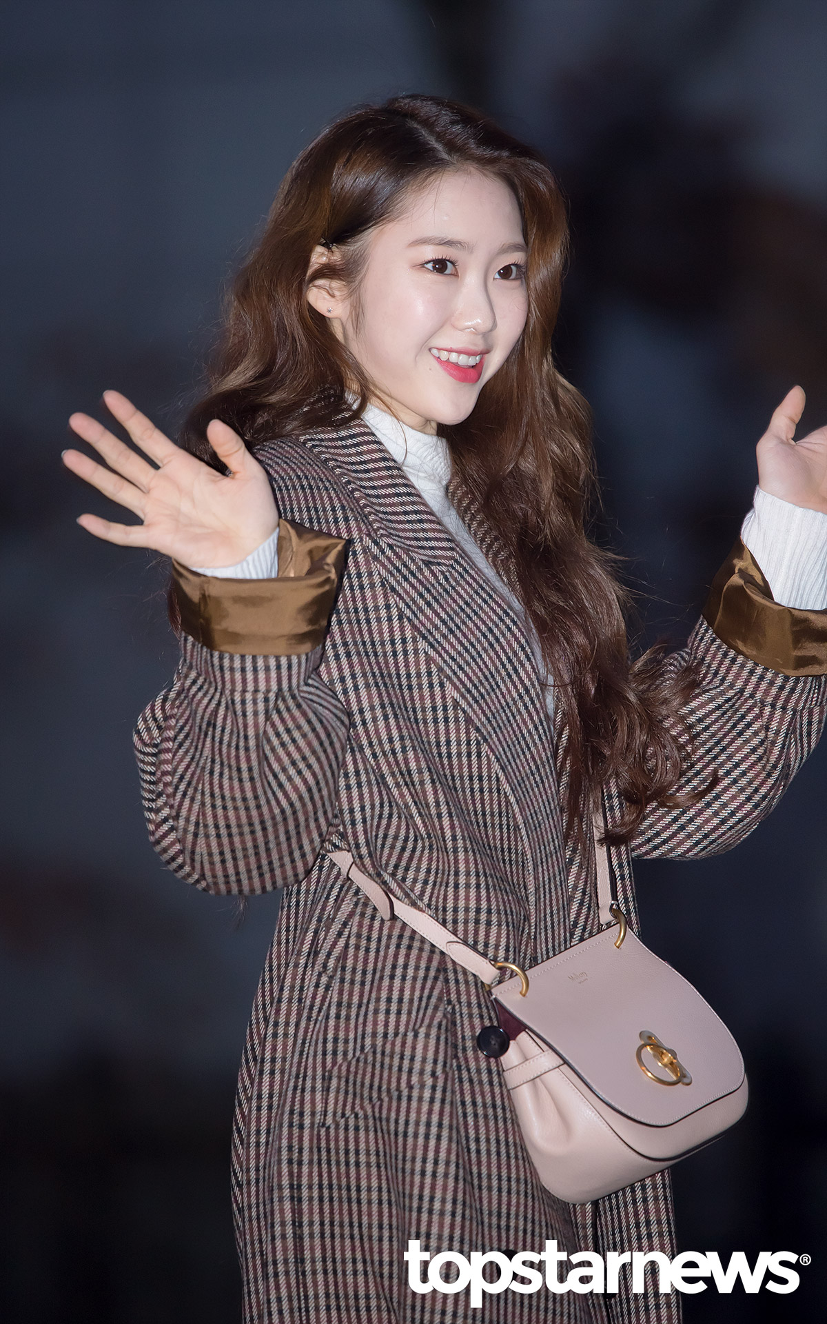 [HD포토] 오마이걸(OH MY GIRL) 지호, ‘햇살 같은 미모’ (뮤직뱅크)