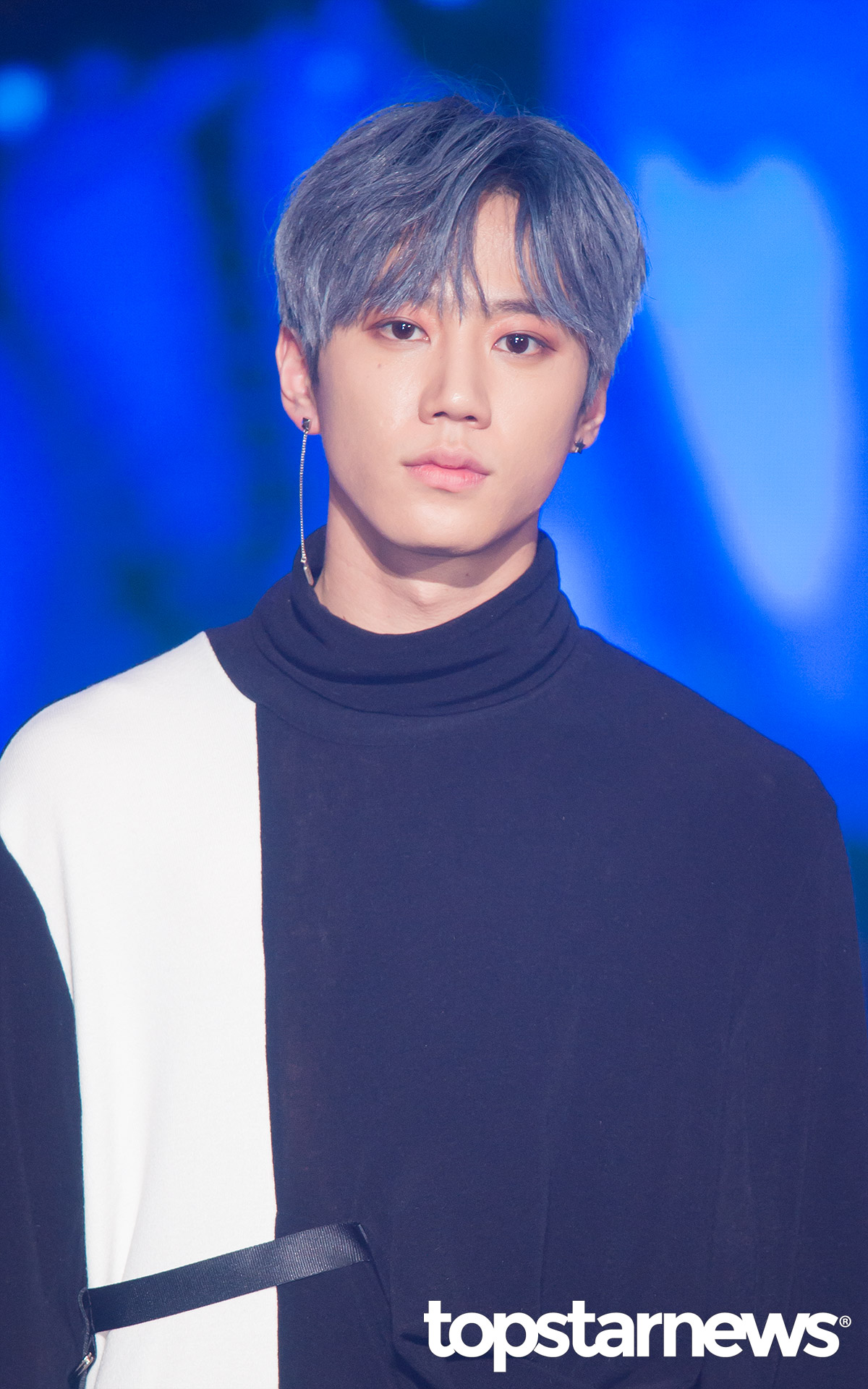 ‘더유닛’ 유키스 준, 생일 맞이 ‘All Day’ 경연 사진…‘생일 축하합니다’