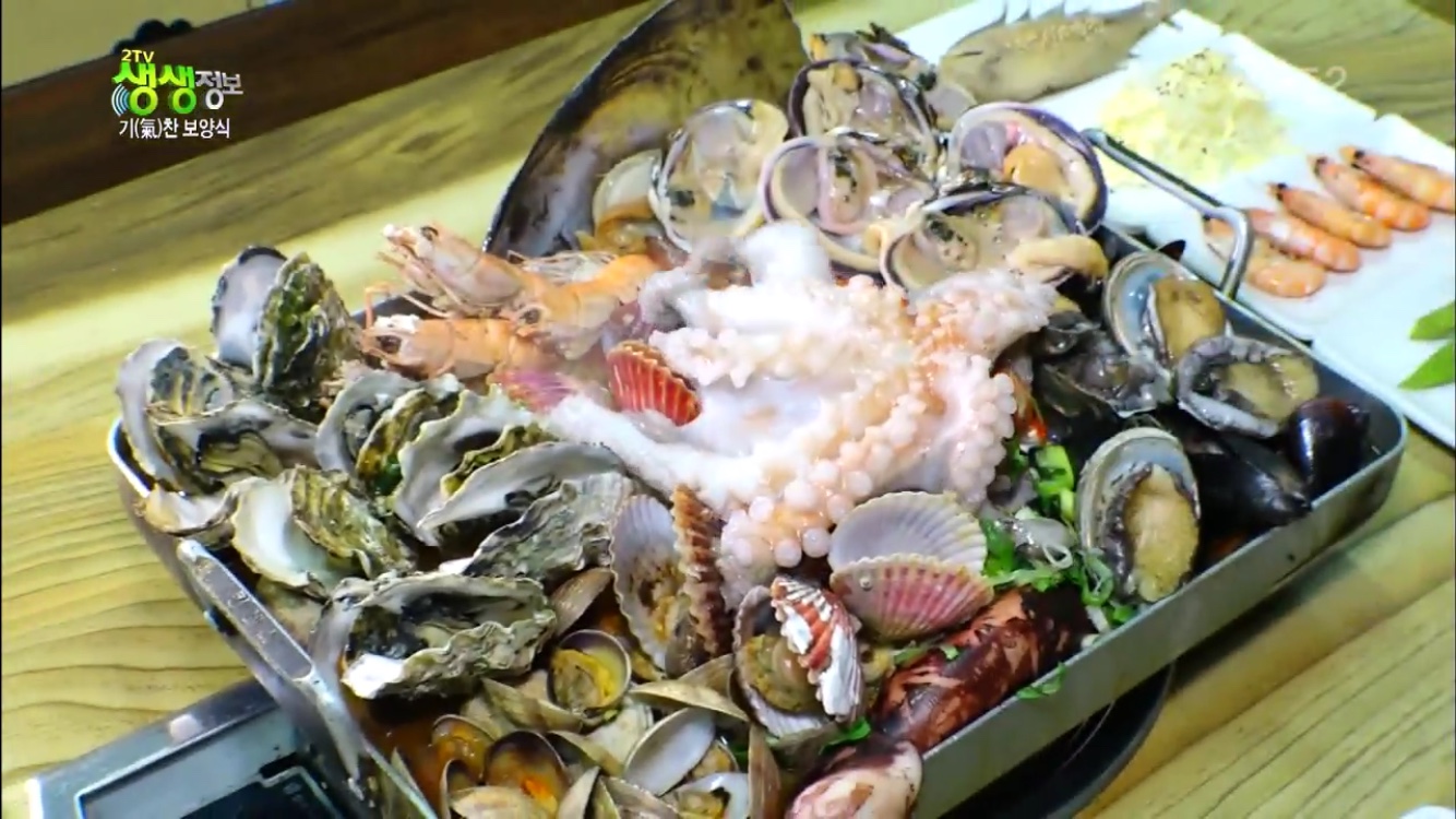 2TV 생생정보 통영 맛집 동원해물천국…제철 해물이 한가득, 철판 해물탕