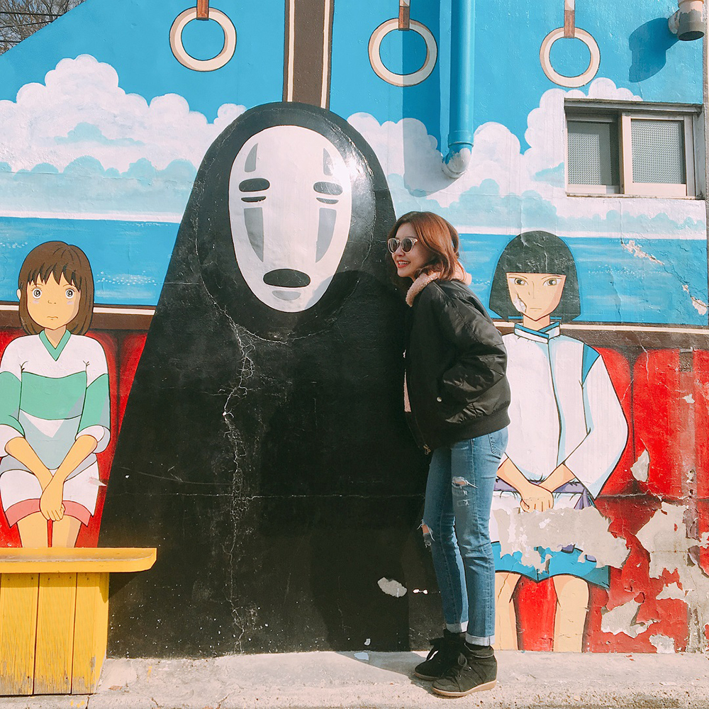 mbn 생생정보마당 레이디제인, 전주 자만벽화마을서 포토타임…머리 감을걸..