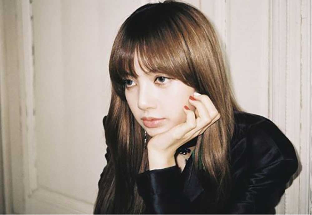 블랙핑크(BLACKPINK) 리사, 컴백 앞두고 분위기 변신?…숨 멎을 듯한 치명적 매력