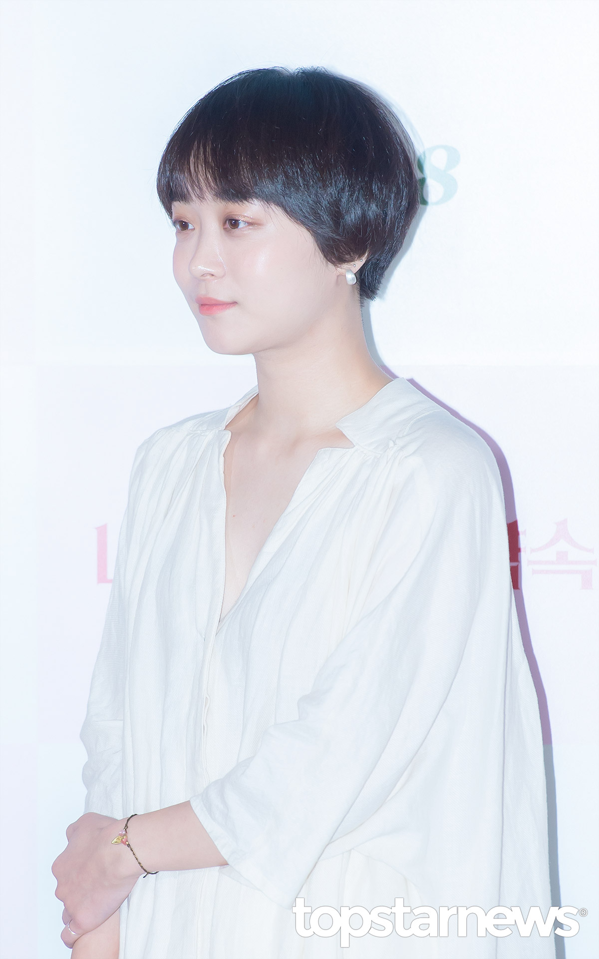 [HD포토] 송예은, 뽀얀피부의 정석 (나와 봄날의 약속)