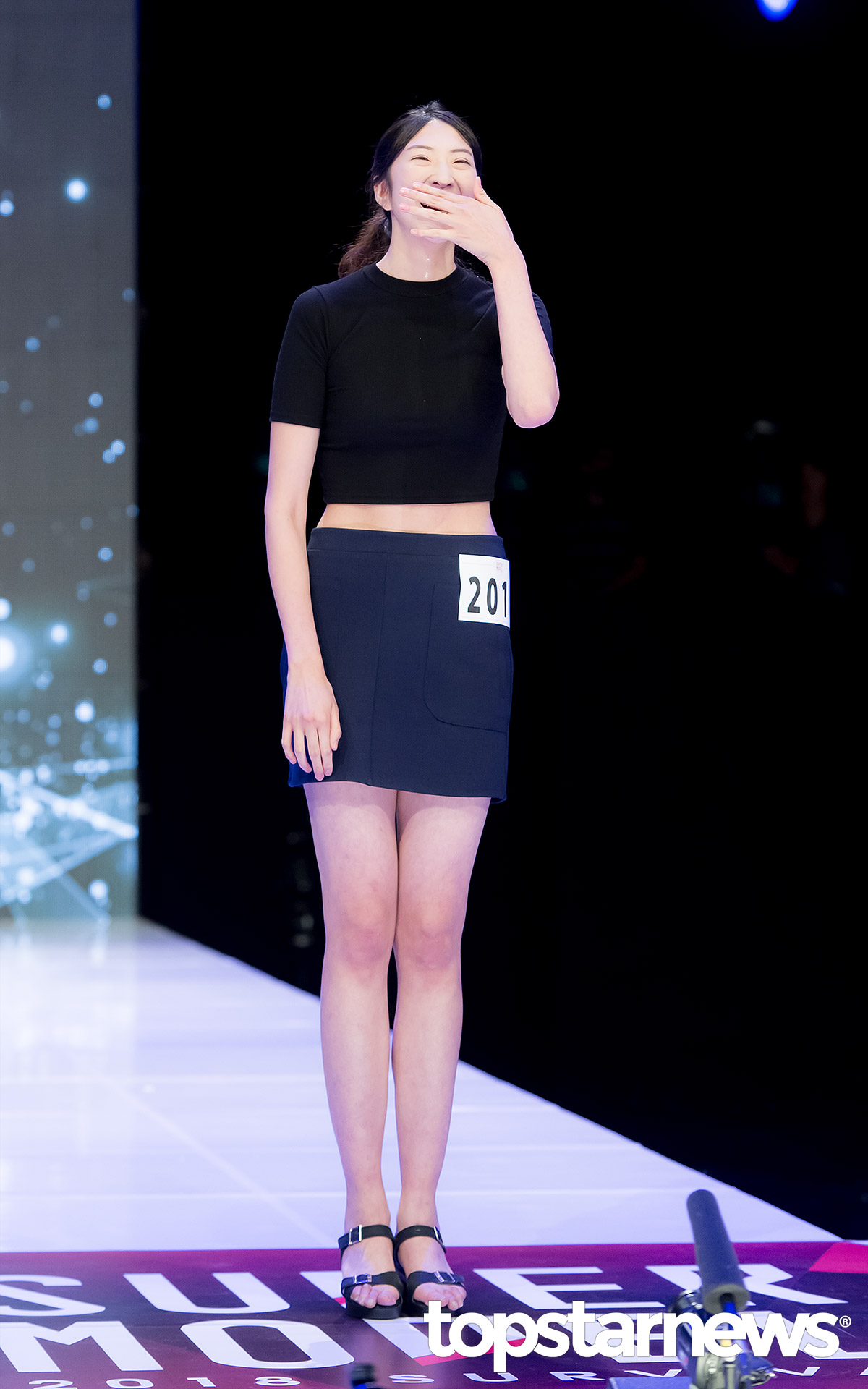 [HD포토] 슈퍼모델 2018 서바이벌 참가자, 예선통과 기뻐요