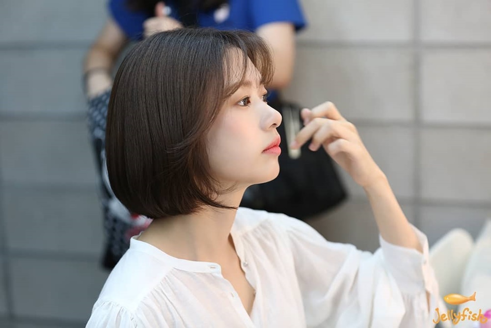 하늘에서 내리는 일억 개의 별 정소민, 청순한 매력 뽐내는 단발…비하인드 공개