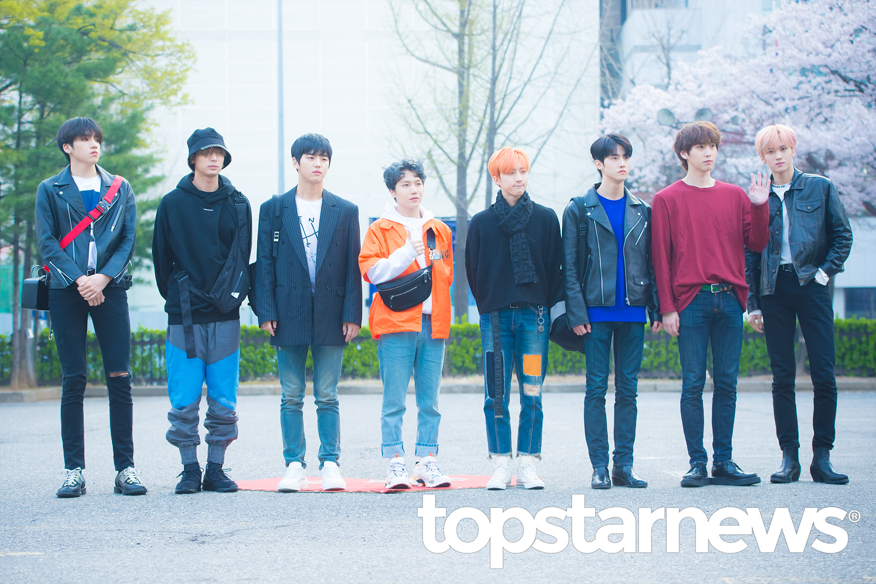 [UHD포토] 펜타곤(PENTAGON), 훈훈한 출근길 (뮤직뱅크)