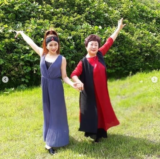 이상한 나라의 며느리 안혜상, 댄스 축제에서 뛰어난 몸매 과시…남편 남규택이 반한 미모 