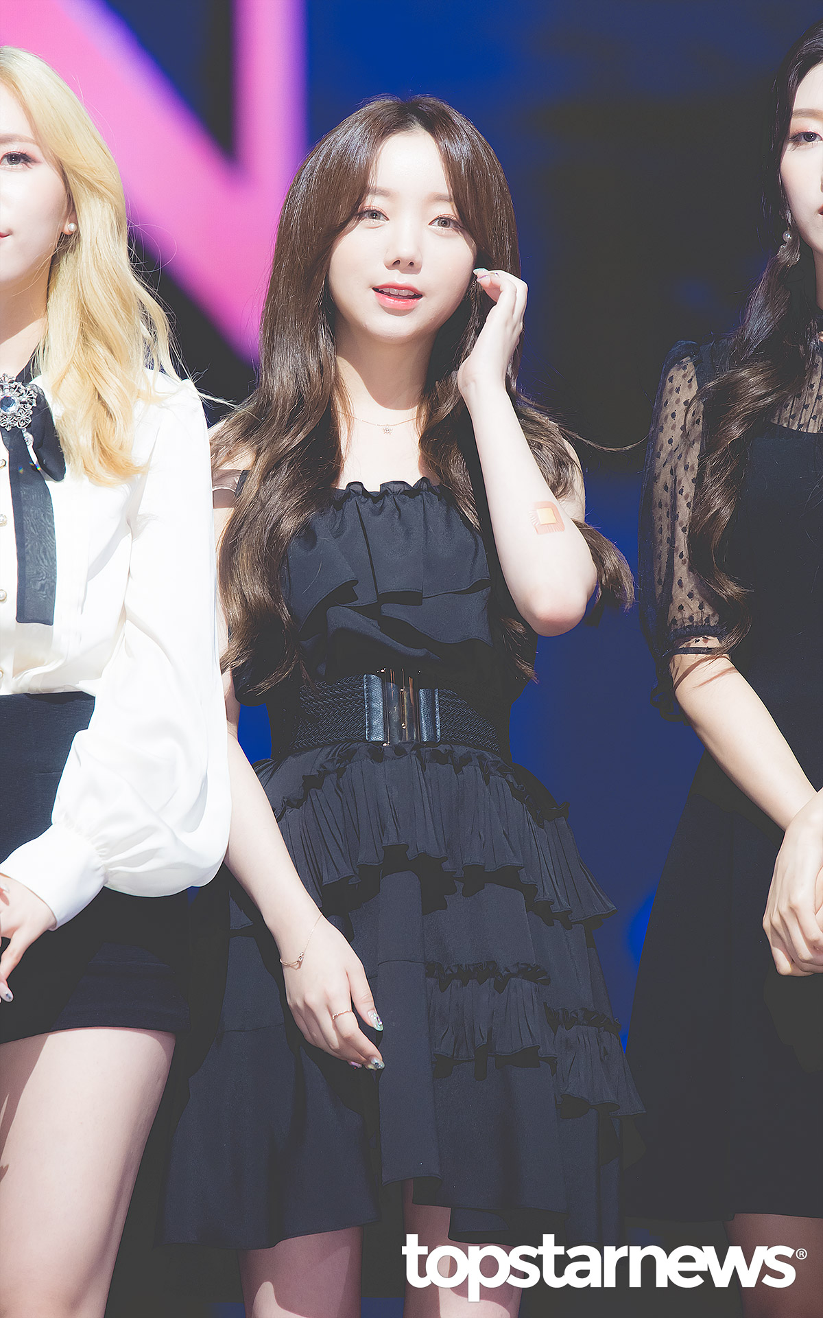 [HD포토] 러블리즈(Lovelyz) 케이(Kei), 머리 둘레 버금가는 잘록한 허리사이즈 (퀸덤)