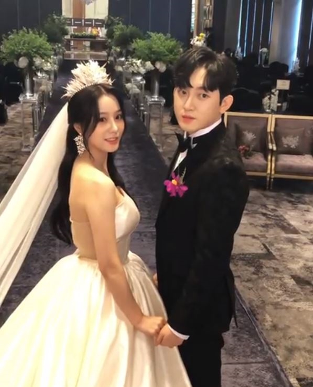 아프리카 TV BJ 나래♥태림, 눈부신 웨딩샷 공개...우리 결혼했어요