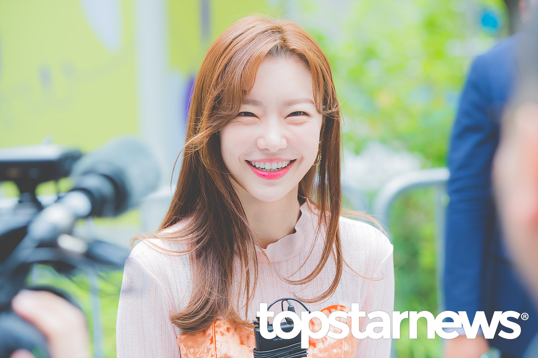 [UHD포토] 레이디제인, 명불허전 눈웃음 (2020 S/S 서울패션위크)