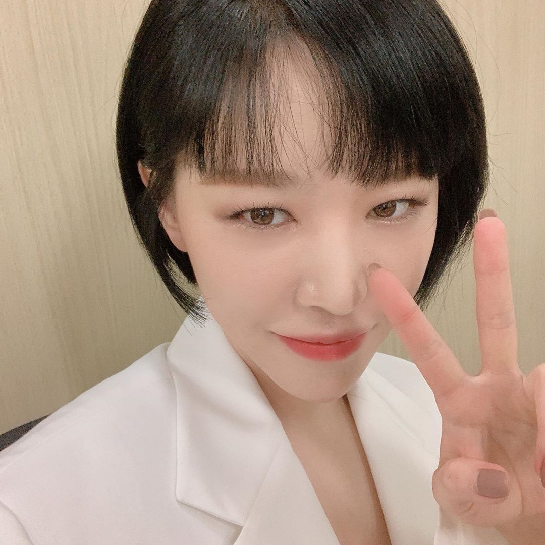 브라운아이드걸스(브아걸) 가인, 컴백 앞두고 근황 공개…무쌍 잘 어울려요