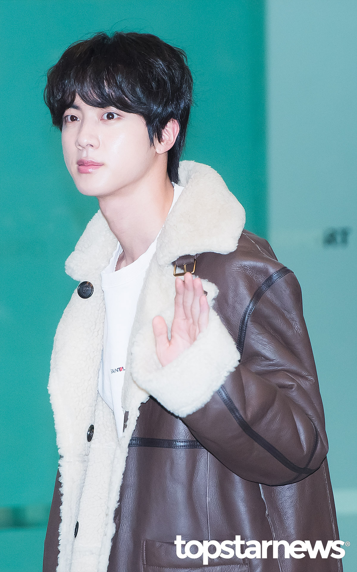 [HD포토] 방탄소년단(BTS) 진, 아미들 안녕~ (공항패션)