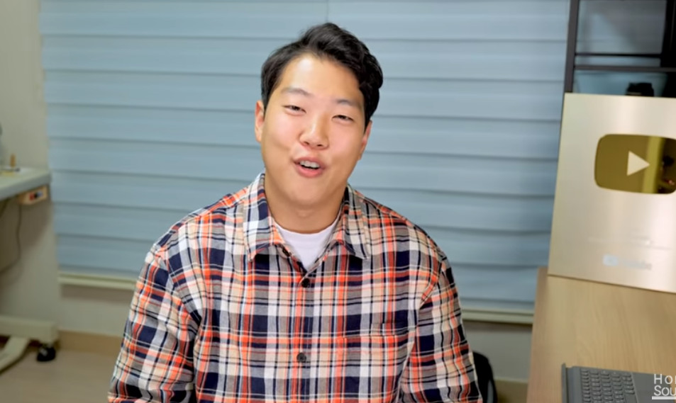 [리부트] 이 분은 뒷광고 안해…유튜버 홍사운드, 복귀 소식 향한 반응