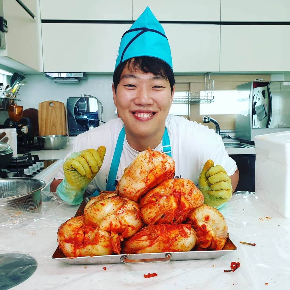 방송 못하게 됐다…먹방 유튜버 홍사운드, 유튜브 라이브 휴방 이유는?