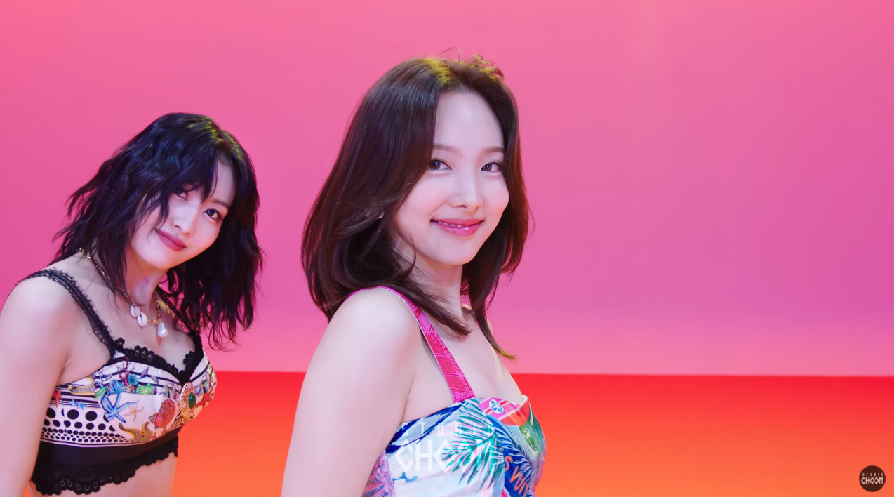놀라운 조회수 추이…스튜디오 춤, 트와이스(TWICE) 알콜-프리 퍼포먼스 영상 공개